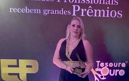 Ela agora é Tesoura de Ouro: Rita Lima