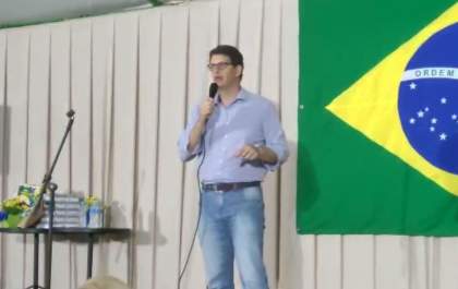 Ex-ministro do Meio Ambiente Ricardo Salles faz palestra em Birigui