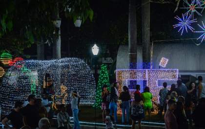 Birigui comemora 110 anos de fundação e 100 anos de emancipação com festa na praça