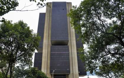 Copom aumenta taxa básica de juros e preocupa indústrias