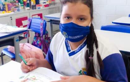 Aluna de Araçatuba fica em 1º lugar em concurso nacional de poesia