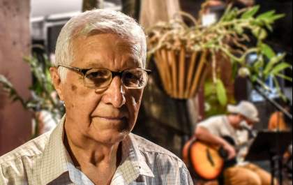 Escritor de Pereira Barreto faz noite de autógrafos nesta terça em Araçatuba