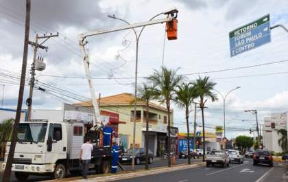 Prefeitura investe R$ 1,3 milhão em iluminação de avenidas em Birigui