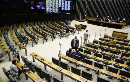 Congresso derruba veto e Fundo Eleitoral será de R$ 5,7 bilhões
