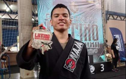 Atleta de Araçatuba é vice-campeão Latino-Americano de Jiu-Jitsu