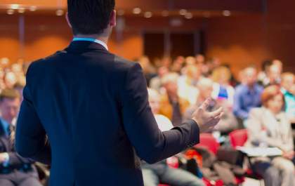 Eventos corporativos: conheça os principais e saiba qual o ideal para o seu objetivo