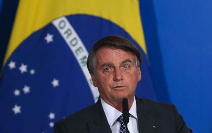 Presidente Bolsonaro concede indulto de natal