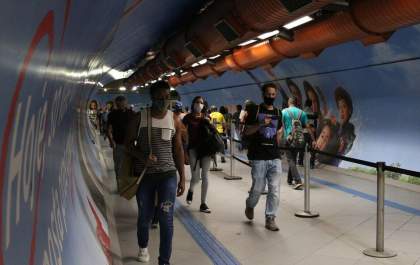 Brasil registra quase 4 mil casos de covid-19 em 24 horas