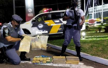 Mulher é presa com 3 quilos de cocaína na Rondon