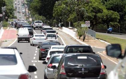 Proprietários têm até segunda-feira para pagar parcela do IPVA