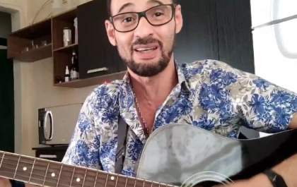 Professor Pedro Agostinho sofre grave acidente ao retornar de Tangará da Serra