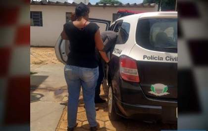 Grávida de 7 meses é presa depois de 'fazer um limpa' no comércio de Três Lagoas
