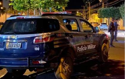 Homem é preso após enforcar e&nbsp; ameaçar a mulher com faca