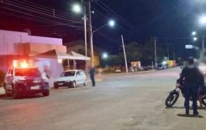 Jovem se identifica como outra pessoa, mas acaba preso ao ter identidade real revelada