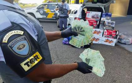 TOR prende trio acusado de usar documentos falsos para aplicar golpes em lojas