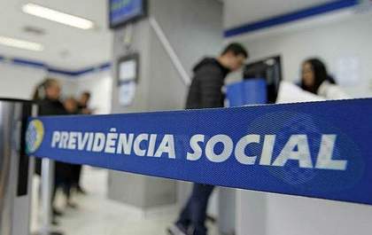 Presidente do INSS diz que cidadão não precisará mais sair de casa para fazer prova de vida