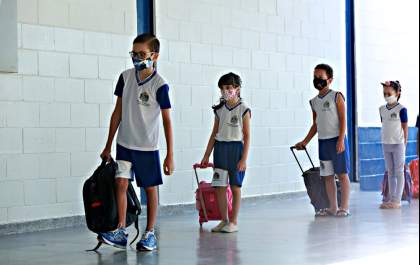 Aulas presenciais passam a ser obrigatórias na rede municipal de Araçatuba a partir de segunda