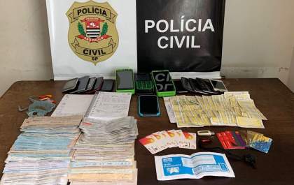 Polícia prende 2 acusados de se passarem por policiais para cobrar dívidas