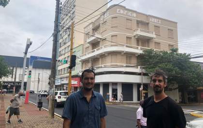 Arquitetos produzem livro sobre prédios de Araçatuba