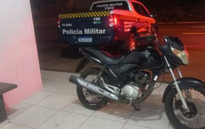 Moto furtada é recuperada pela PM próximo ao Shopping Três Lagoas