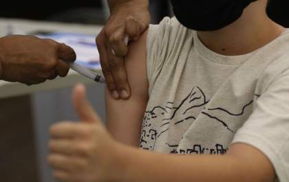 Vacinação é prioridade para o controle da pandemia, diz Fiocruz