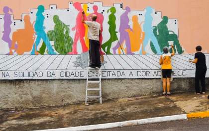 Projeto 'Poesia no Muro' leva arte para as ruas de Araçatuba