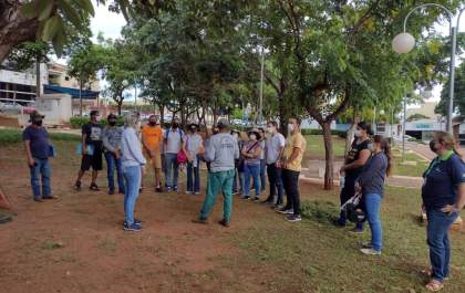 Alunos do curso de jardinagem profissionalizante reformam áreas do Recanto