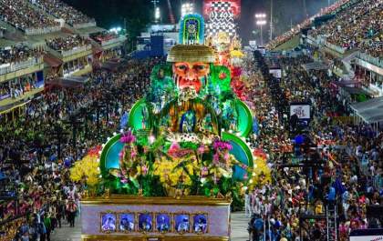 Carnaval movimenta R$ 4 bilhões na economia do Rio de Janeiro