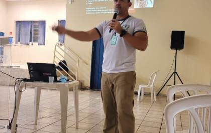 Valor arrecadado com palestra alimentará animais abandonados no HV