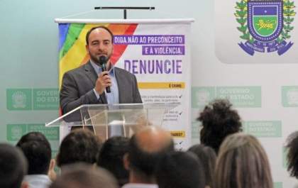 Campanha estadual de combate a LGBTfobia disponibiliza três canais de denúncias