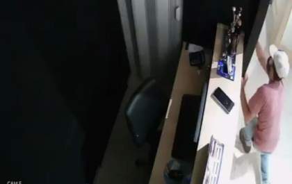 Loja de celulares é arrombada e furtada na madrugada desta segunda-feira (07)