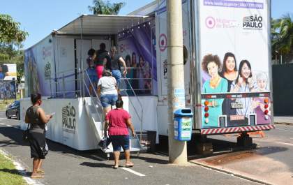Carreta-móvel do programa Mulheres de Peito realiza mais de 500 exames de mamografia em Birigui