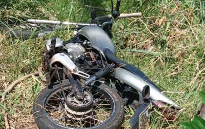 PM apreende arma de fogo e recupera motos e carro furtados em Três Lagoas