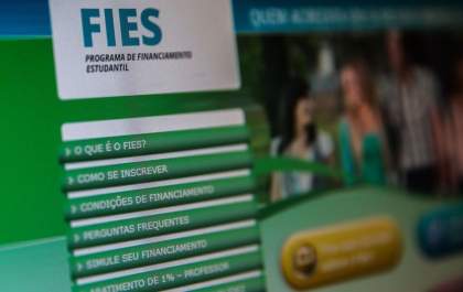 MEC prorrogra até amanhã prazo de inscrição no Fies