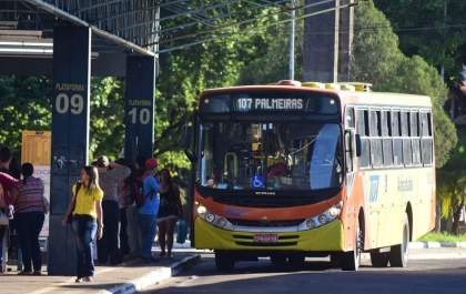 Após quase 3 anos, Araçatuba volta a ter transporte coletivo aos domingos