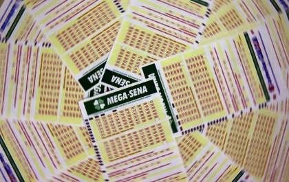 Mega-Sena acumula e próximo concurso deve pagar R$ 190 milhões
