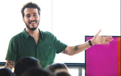 Cursos gratuitos ensinam escrita criativa