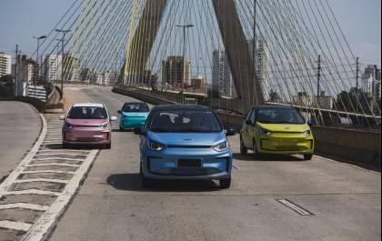 JAC E-JS1 é opção acessível no mundo dos carros 100% elétricos no Brasil