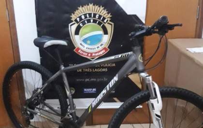 Autor de furto de casa é preso e bicicleta é recuperada pela Polícia Civil em Três Lagoas