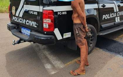 Autor de furtos de casas é preso após irmã de moradora pedir socorro para polícia