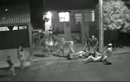 Briga entre duas mulheres termina com sete facadas no Castanheiras