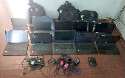 Estudantes arrombam, furtam eletrônicos e picham a própria escola em Andradina