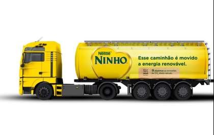 Projeto piloto utiliza caminhão movido a energia renovável no transporte de leite em Araçatuba