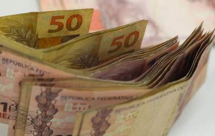 Nascidos a partir de 1984 podem sacar hoje valor esquecido em bancos