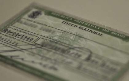 Campanha do TSE emite título de eleitor para quase 100 mil jovens