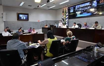 Câmara analisa veto parcial do prefeito à lei que alterou metragem de terrenos em Araçatuba