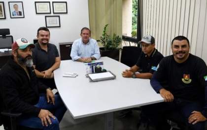 Secretário Eduardo Rocha recebe agentes patrimoniais e diz que governo vai continuar diálogo com categoria