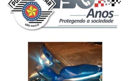 PM apreende motocicleta por falta de documentação e condutor por porte ilegal arma