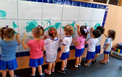 Entenda a importância de atividades complementares para as crianças