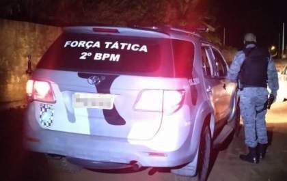 Mulher procura a polícia após ser ferida pelo marido durante agressão em Três Lagoas